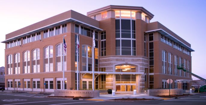 City of Lincoln City Hall